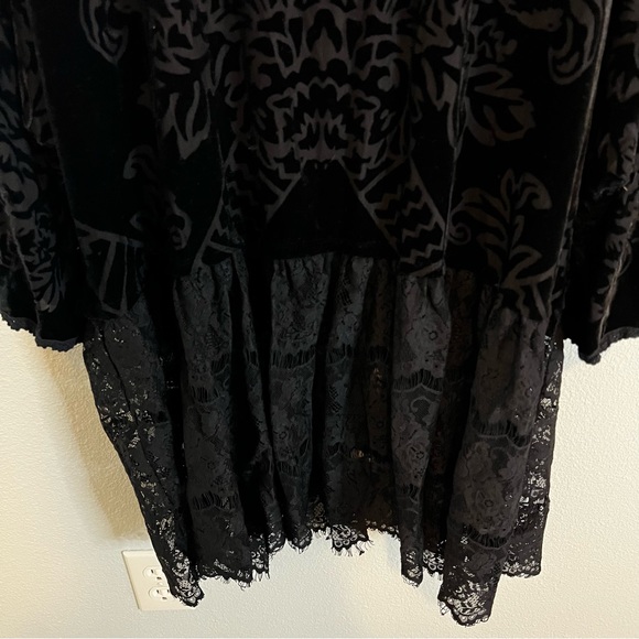 Free People Boho Black Lace Velvet Tunic - Picture 7 of 7